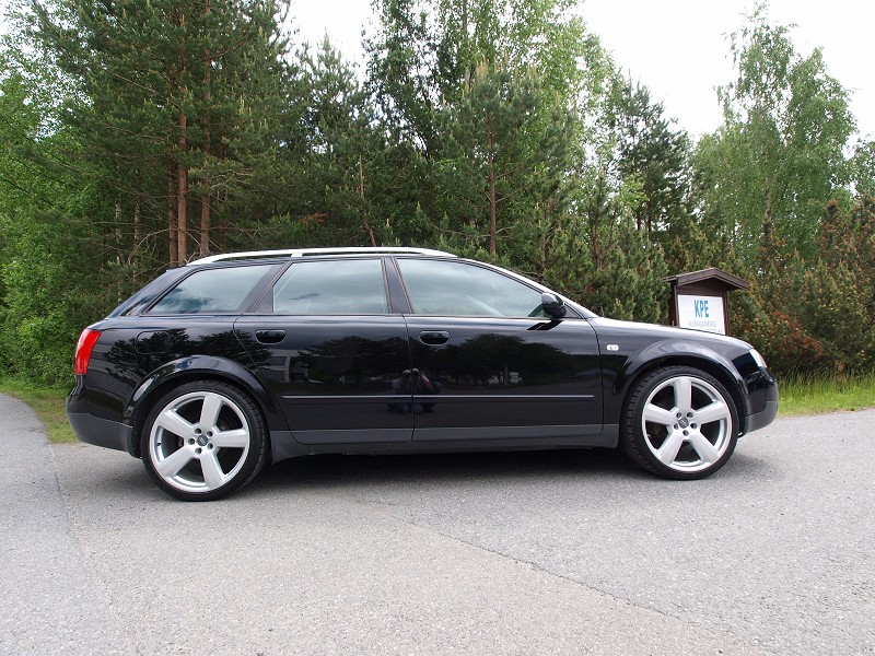 Audi A4 occasion Noir - 23743