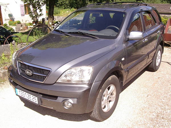 KIA Sorento occasion Gris fonc - 15957
