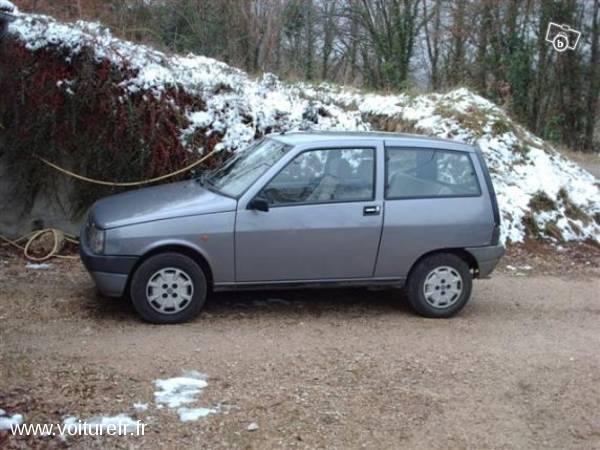 LANCIA Y10 AVENUE Gris clair Essence occasion france de AQUITAINE