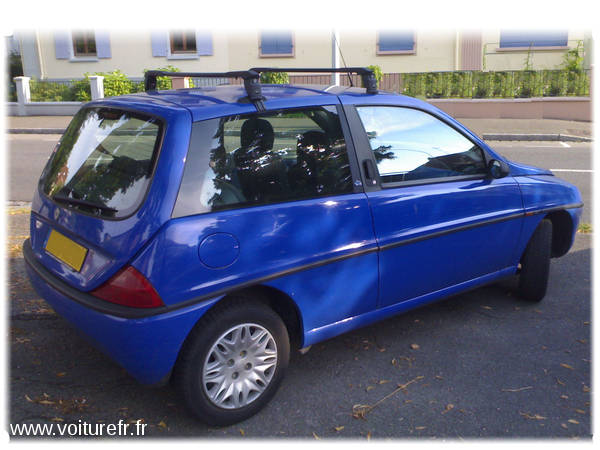 LANCIA Ypsilon Elephant Blue