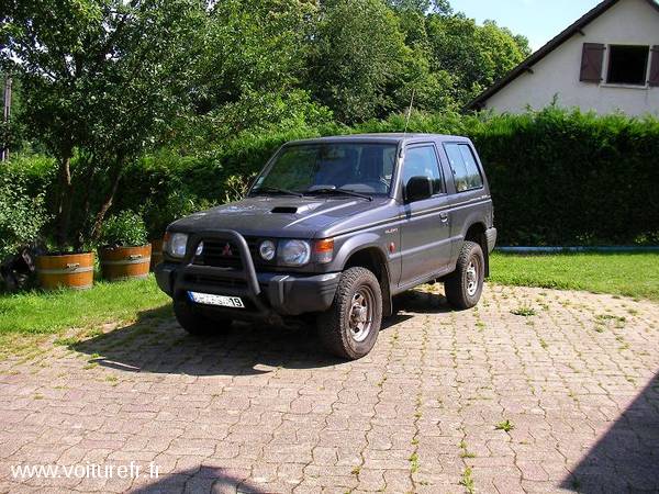 MITSUBISHI Pajero occasion Gris fonc - 13470