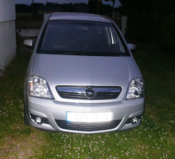 Opel Meriva occasion Gris fonc - 20389
