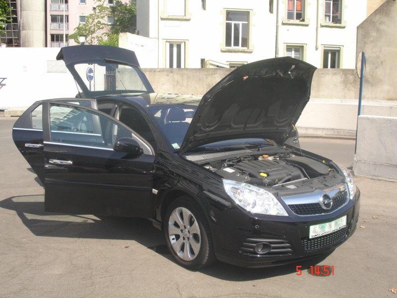 Opel Vectra Cosmo