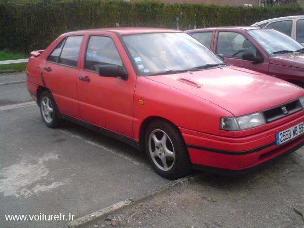 SEAT Toledo occasion Rouge - 17378