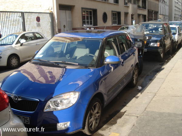 SKODA Fabia Sport Bleu Essence occasion france de ILE DE FRANCE