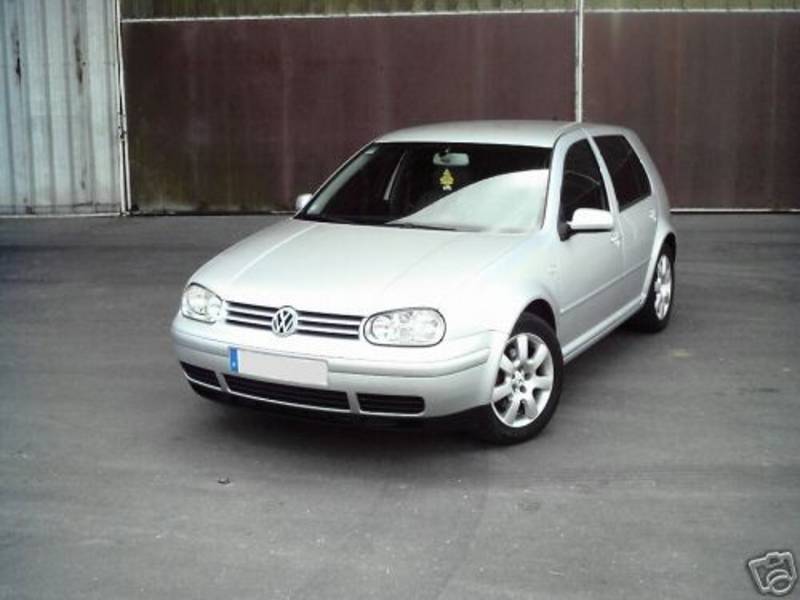 Volkswagen Golf 4 occasion Gris clair - 26854