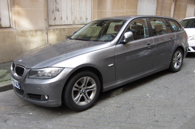 BMW Serie 3 occasion Gris clair - 27529