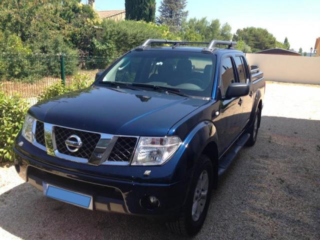 Nissan Navara NAVARA 2.5 DCI 174 DOUBLE CABI Noir Diesel occasion france de 