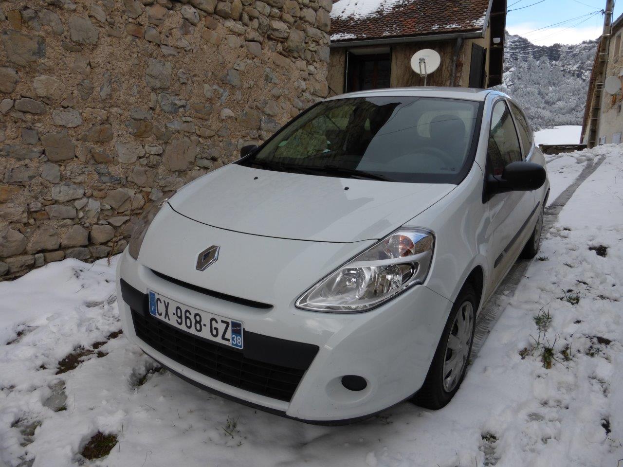 Renault Clio 3 occasion Blanche - 37969