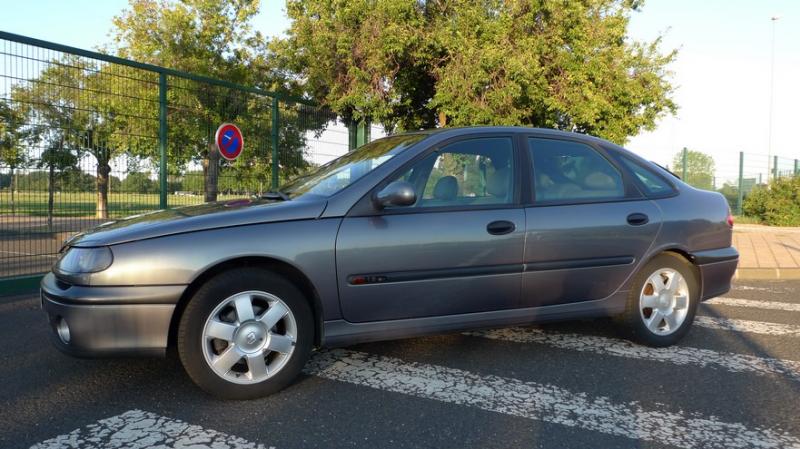 Renault Laguna  Gris fonc Diesel occasion france de PICARDIE